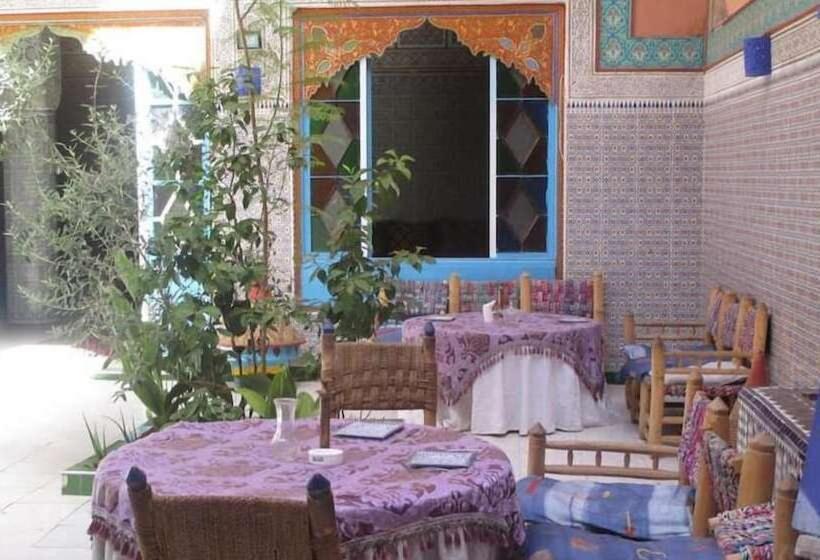 Riad Carole - Perfect For Families & Groups Марракеш Экстерьер фото