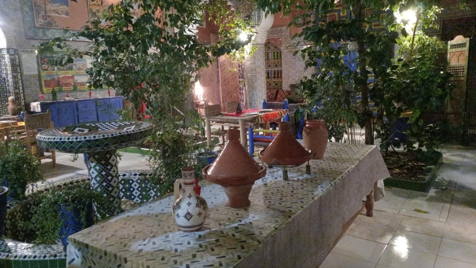 Riad Carole - Perfect For Families & Groups Марракеш Экстерьер фото